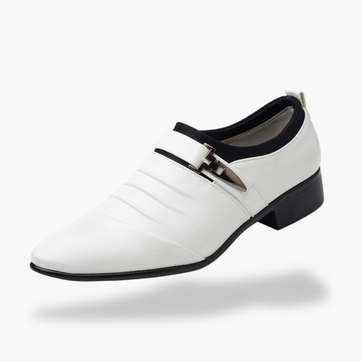 Men's orthopedic shoes, moccasins with metallic details | Altivaro
