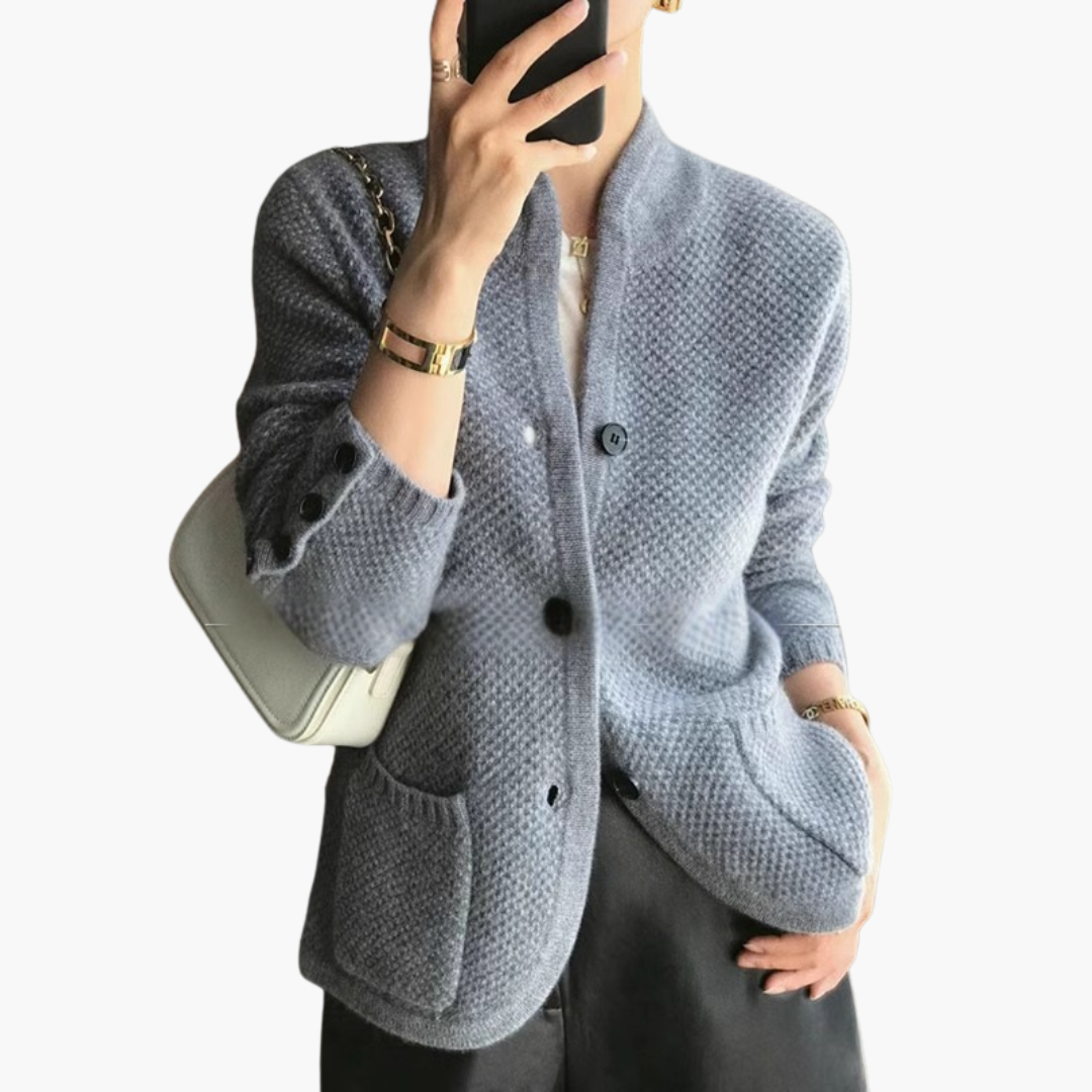Women's Cardigan with Buttons and Side Pockets | Altivaro