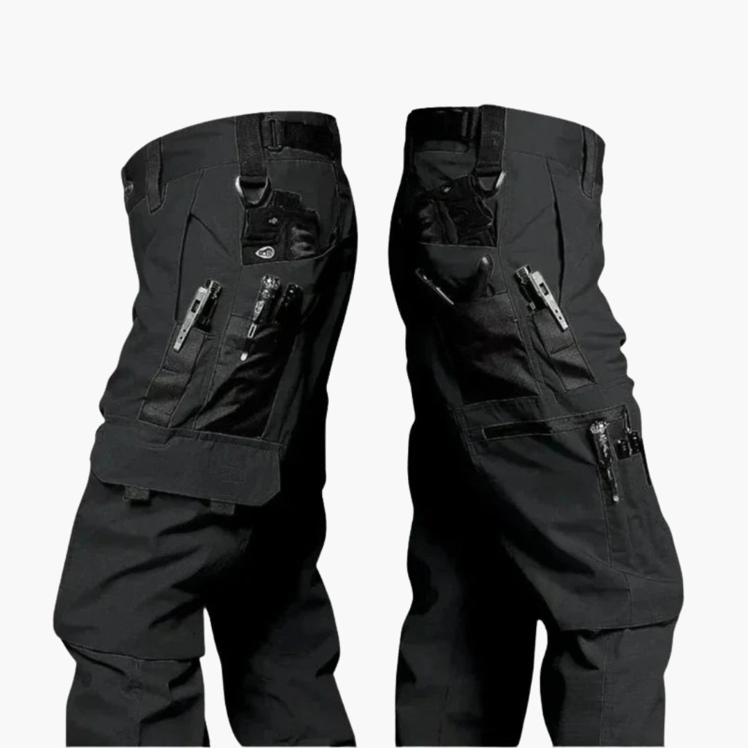 Men's pants with multiple pockets and zippers | Altivaro