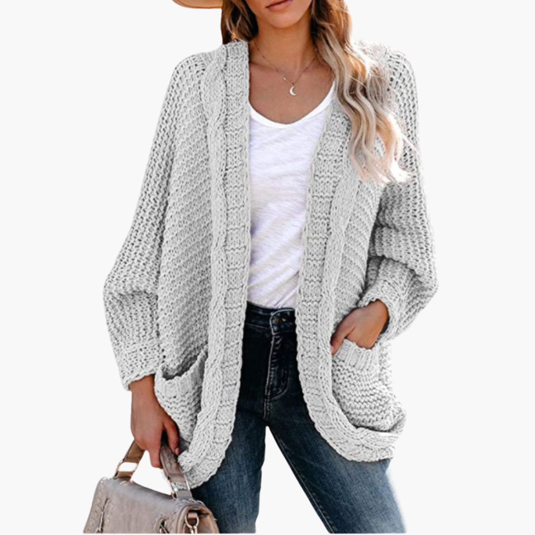 Women's Cardigan in Chunky Knit with Front Pockets | Altivaro