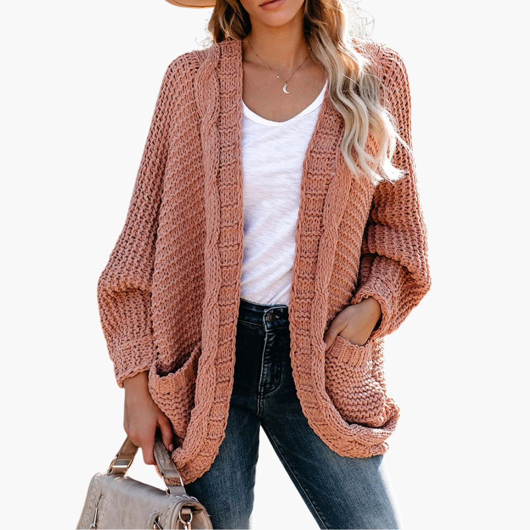 Women's Cardigan in Chunky Knit with Front Pockets | Altivaro