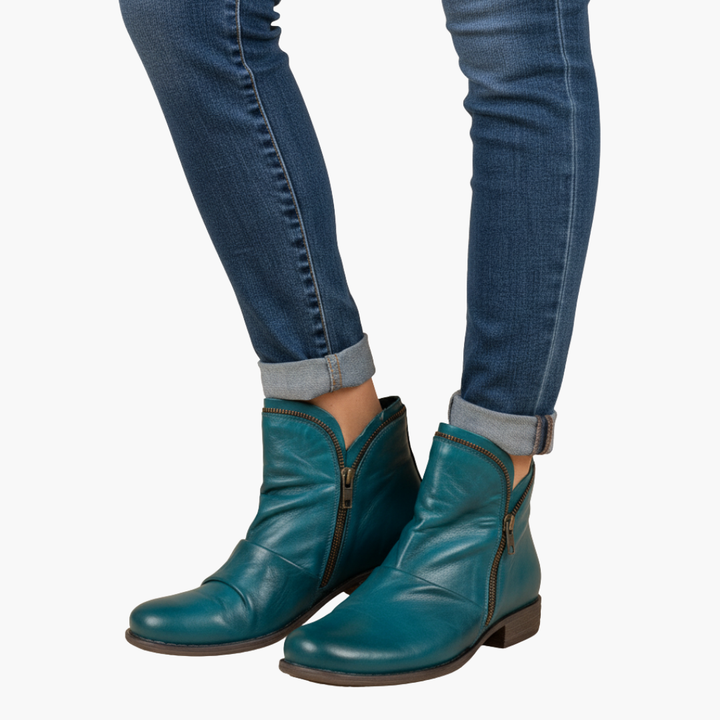 Women's leather orthopedic ankle boots with zipper | Altivaro