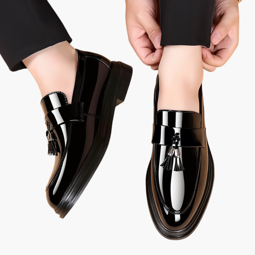 Men's Orthopedic Patent Leather Loafers with Elegant Tassels | Altivaro