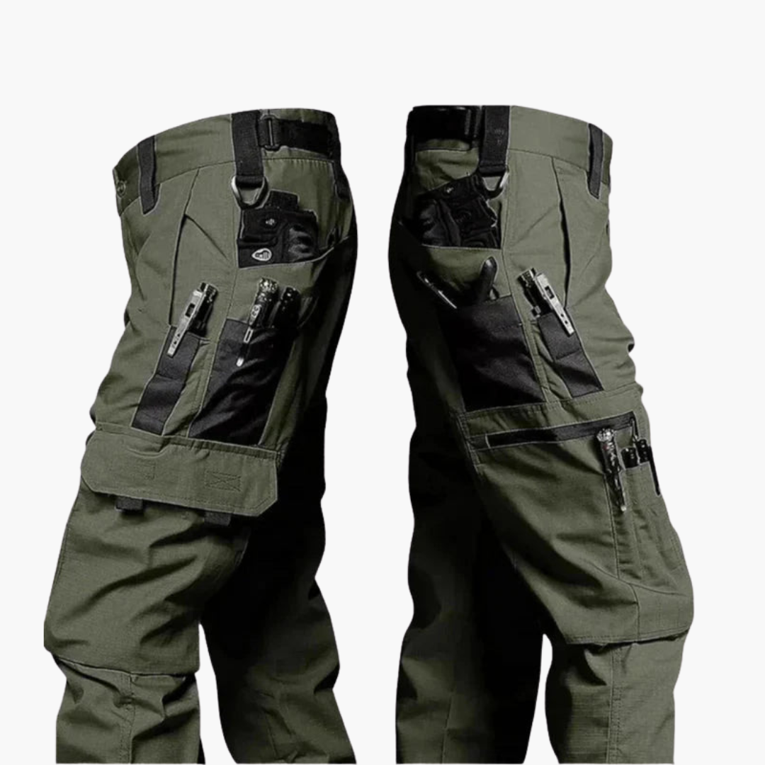 Men's pants with multiple pockets and zippers | Altivaro