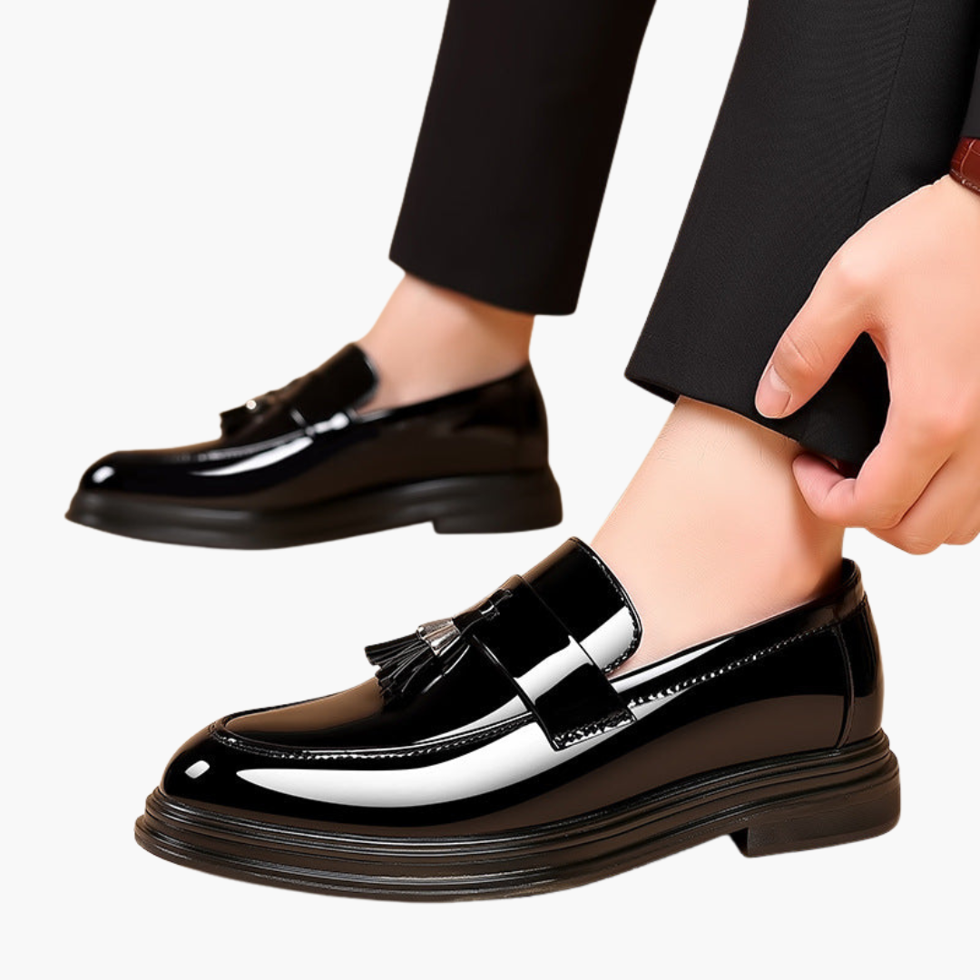 Men's Orthopedic Patent Leather Loafers with Elegant Tassels | Altivaro
