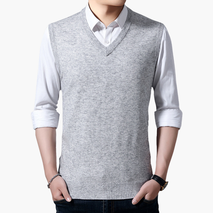 Men's Wool Vest V-Neck Thin Knit | Altivaro