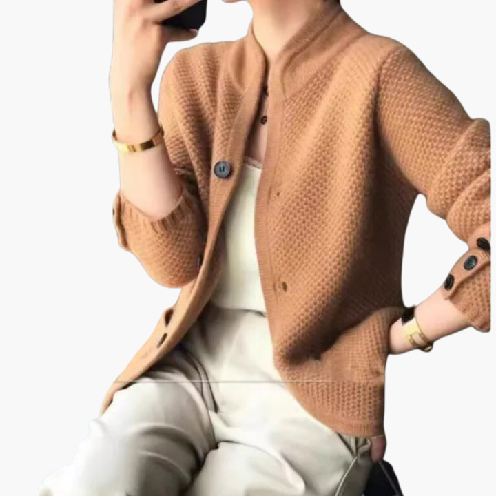 Cardigan Donna con Bottoni e Motivo Intrecciato | Altivaro