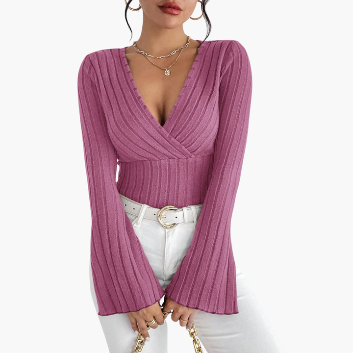 Maglione Donna Scollo a V Maniche Svasate in Maglia Aderente | Altivaro