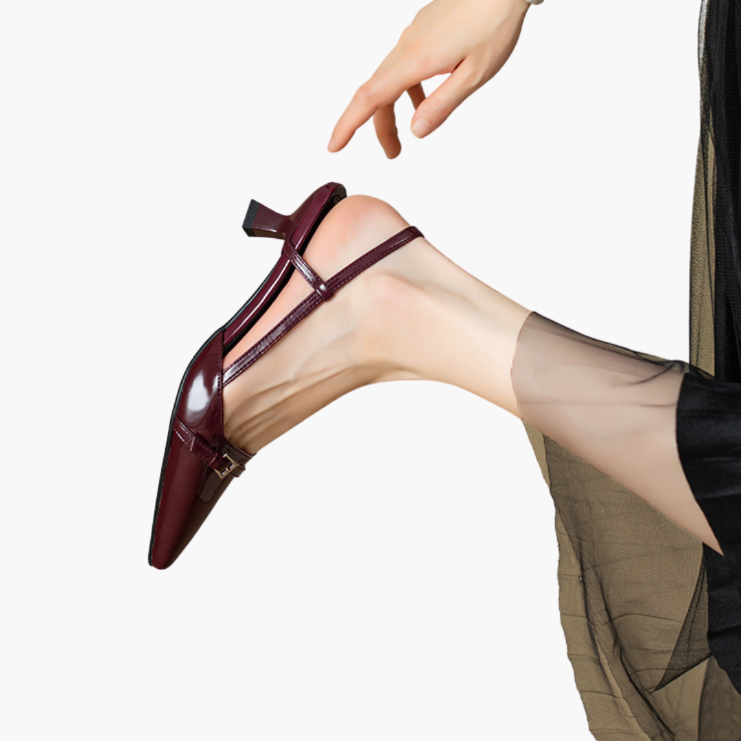 Women's Pointed Patent Leather Slingback Shoes | Altivaro