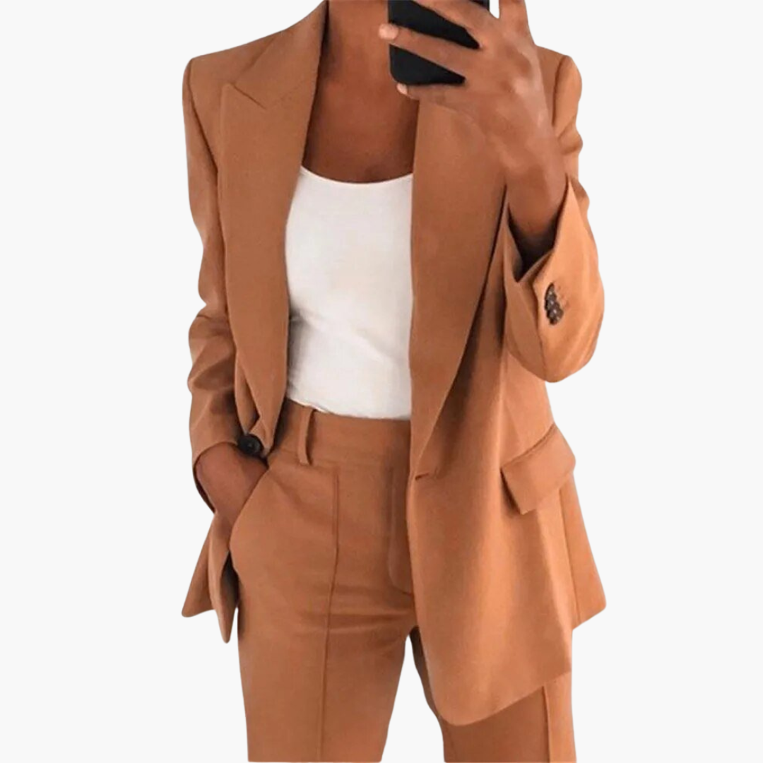 Donna Completo con Giacca e Pantaloni | Altivaro