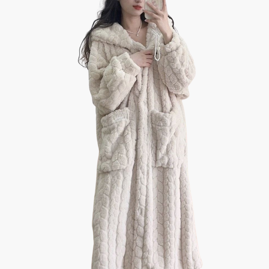 Women's soft fleece winter bathrobe with hood and pockets | Altivaro