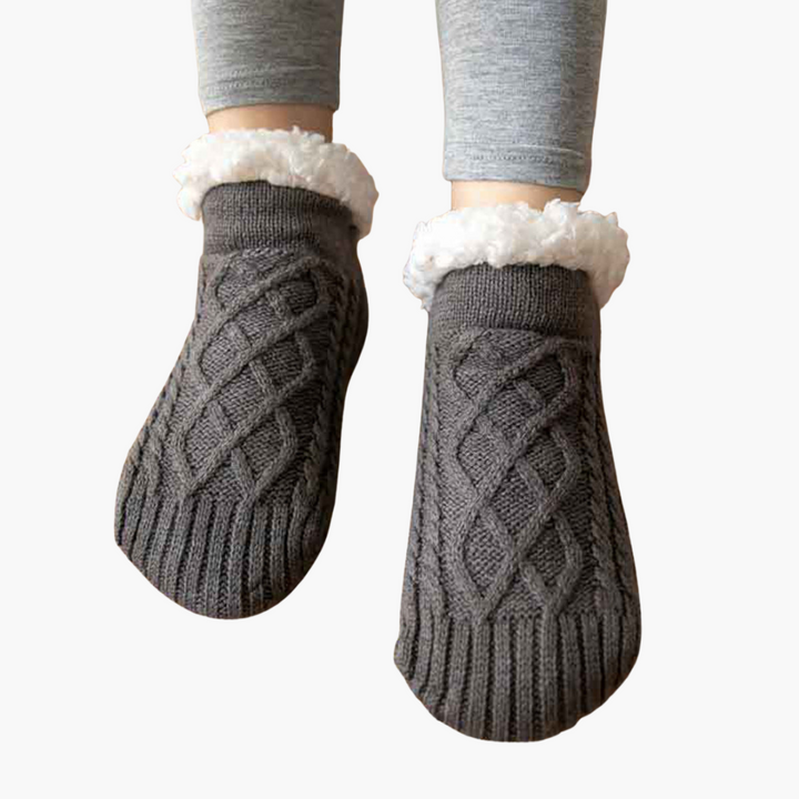 Winter Non-Slip Plush Knit Socks | Altivaro
