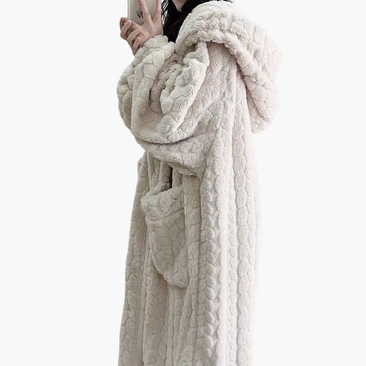 Women's soft fleece winter bathrobe with hood and pockets | Altivaro
