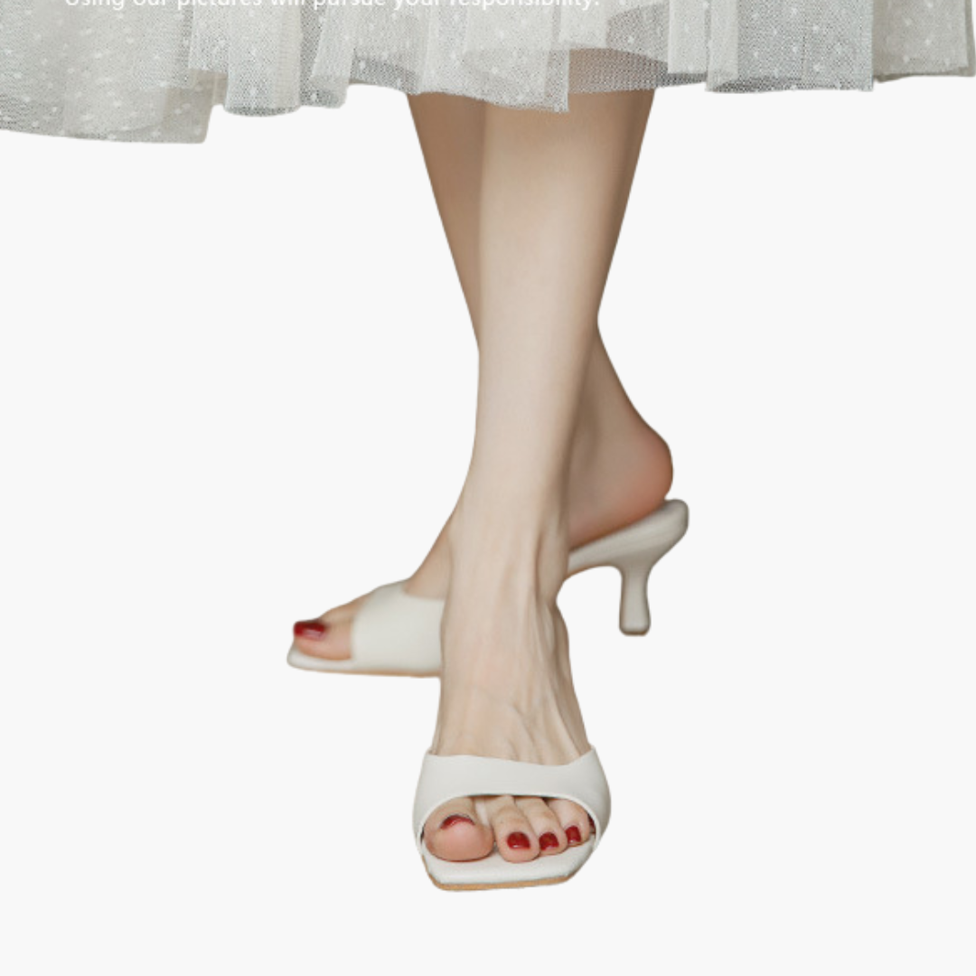 Women's Low Heel Leather Sandals | Altivaro