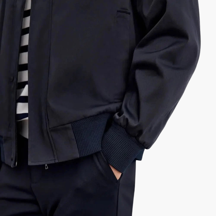 Men's Waterproof Jacket with Buttons and Collar | Altivaro