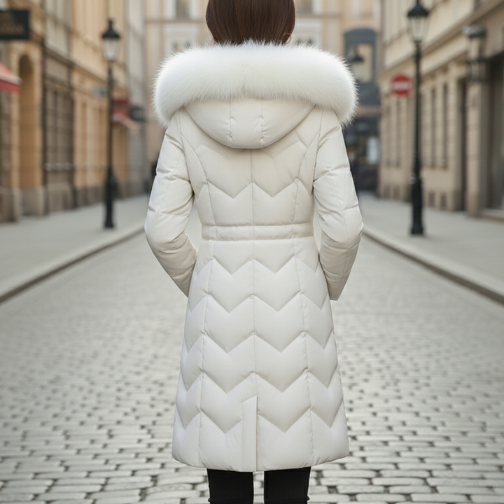 Damen langer Daunenmantel mit Kapuze und Kunstpelz | Altivaro