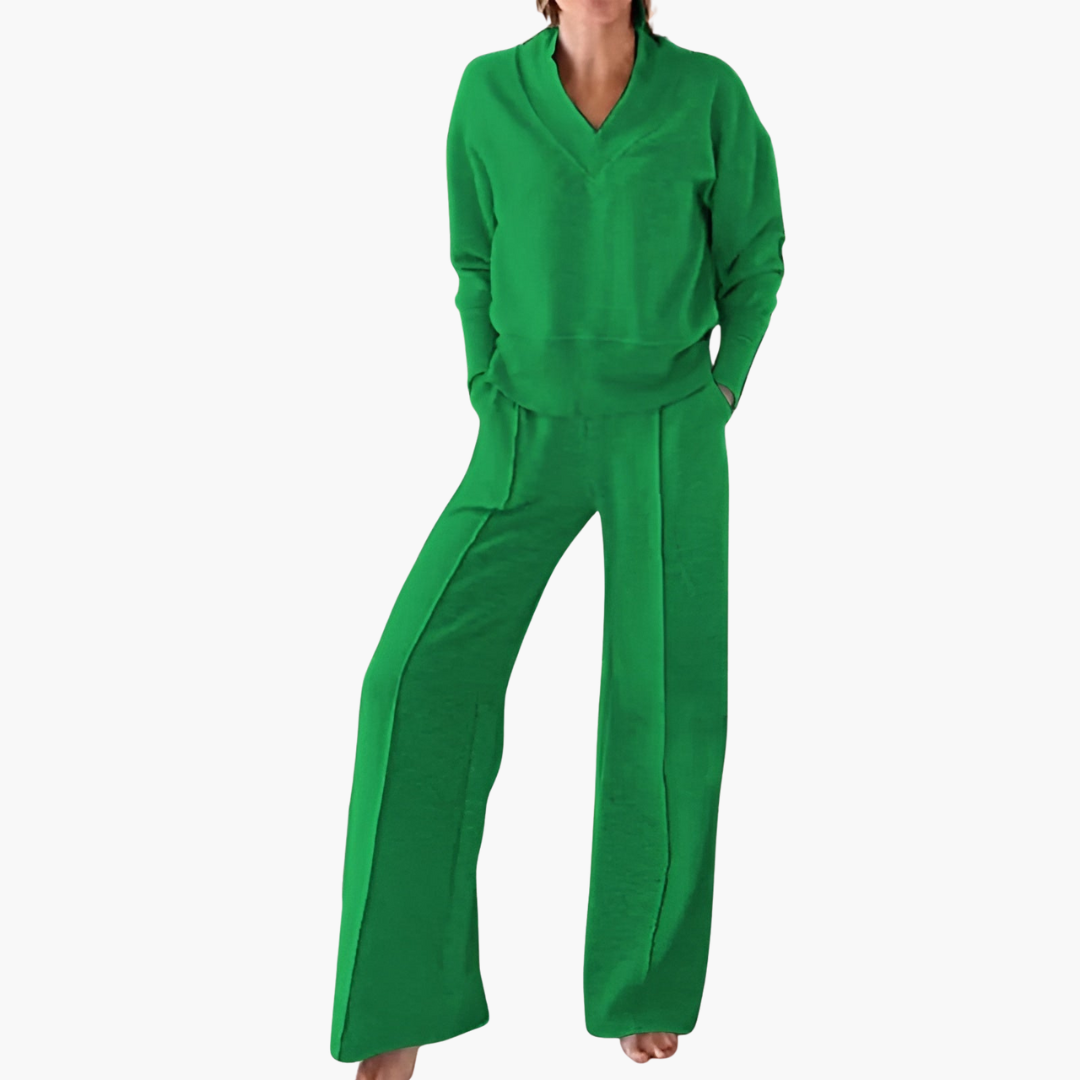 Women's Two-Piece Elegant Knit Set | Altivaro