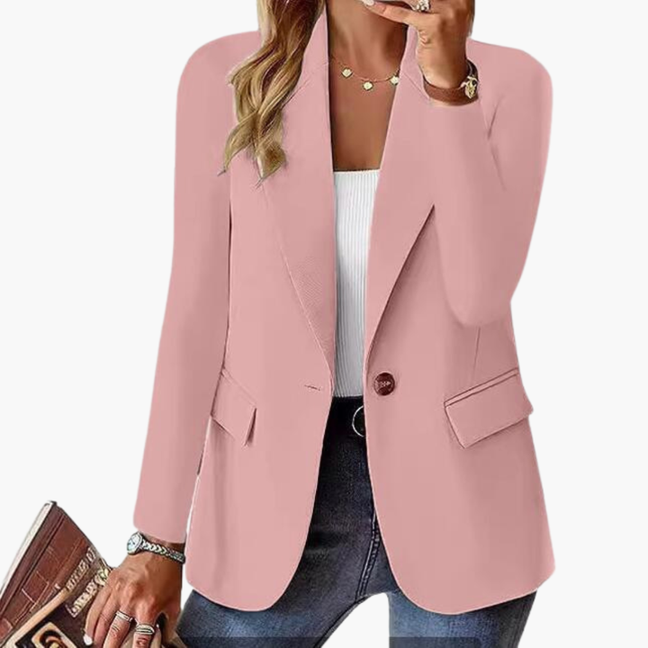 Elegant Woman with Buttons and Pockets | Altivaro