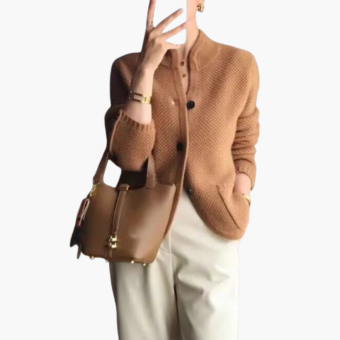 Cardigan Donna con Bottoni e Motivo Intrecciato | Altivaro