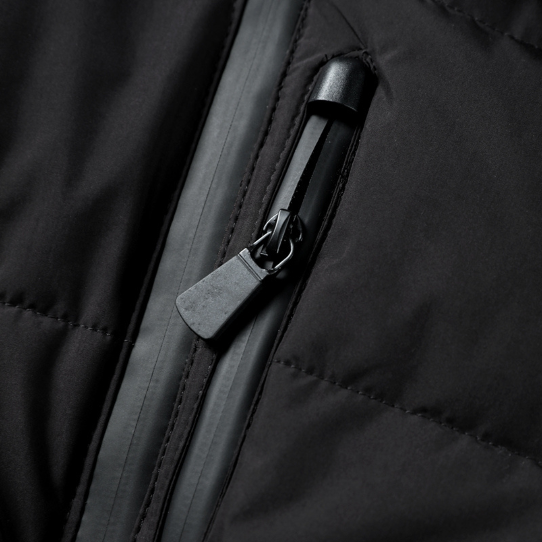 Piumino Donna Nero con Cintura Invernale | Altivaro