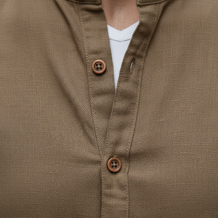 Camicia Uomo in Cotone con Colletto a V e Bottoni | Altivaro