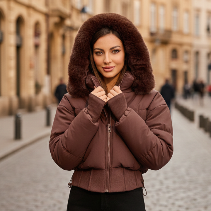 Damen Winterjacke Gefüttert mit Kapuze und Kunstpelz | Altivaro