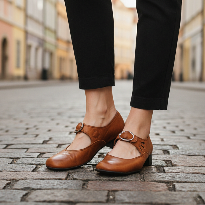 Orthopädische Damenschuhe aus Leder mit Riemen | Altivaro