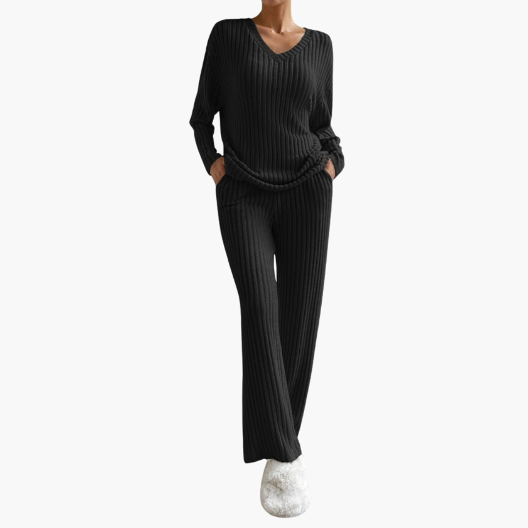 Complete Ribbed Knit Sweater and Pants for Women | Altivaro