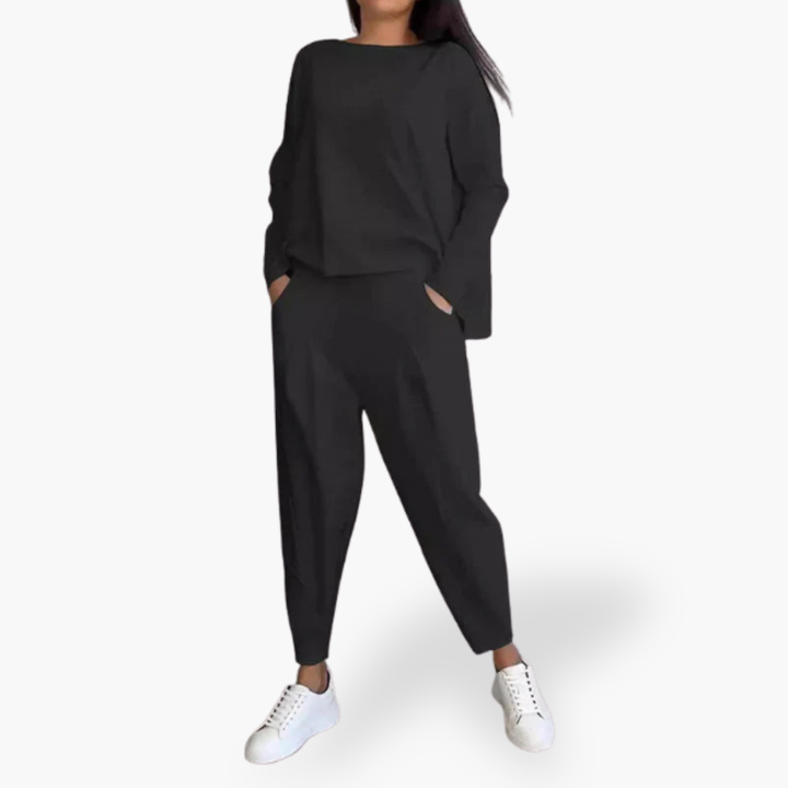 Women's Green Suit with Comfortable Shirt and Pants | Altivaro