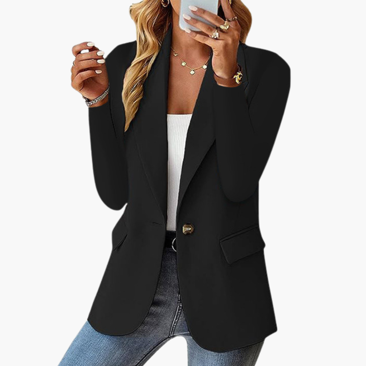 Elegant Woman with Buttons and Pockets | Altivaro