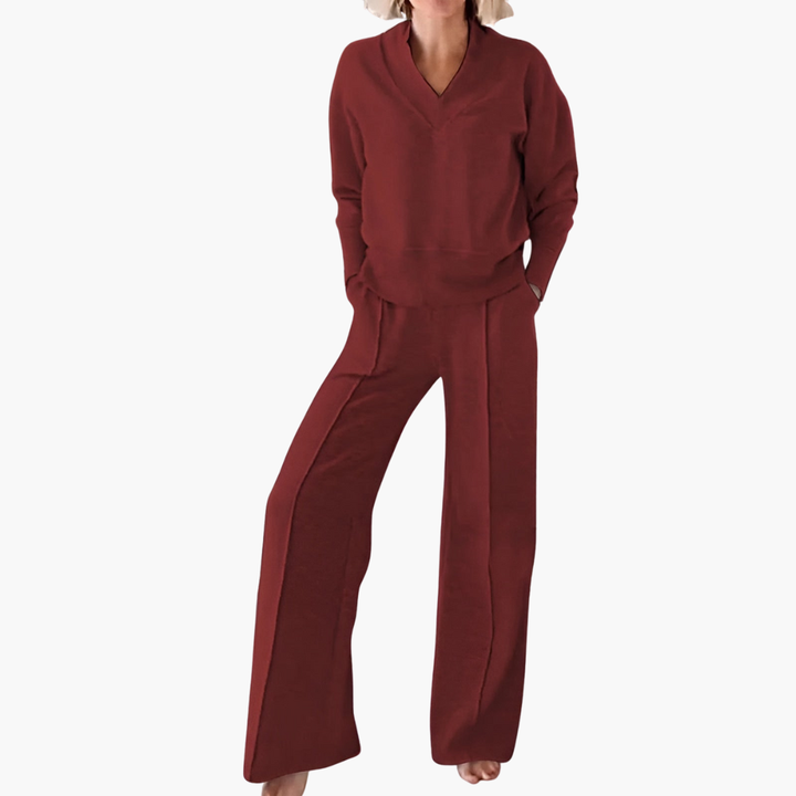 Women's Two-Piece Elegant Knit Set | Altivaro