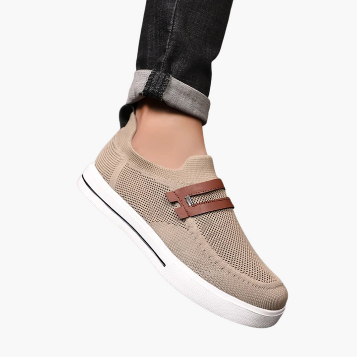 Scarpe da uomo ortopediche in mesh con cinturino in pelle | Altivaro