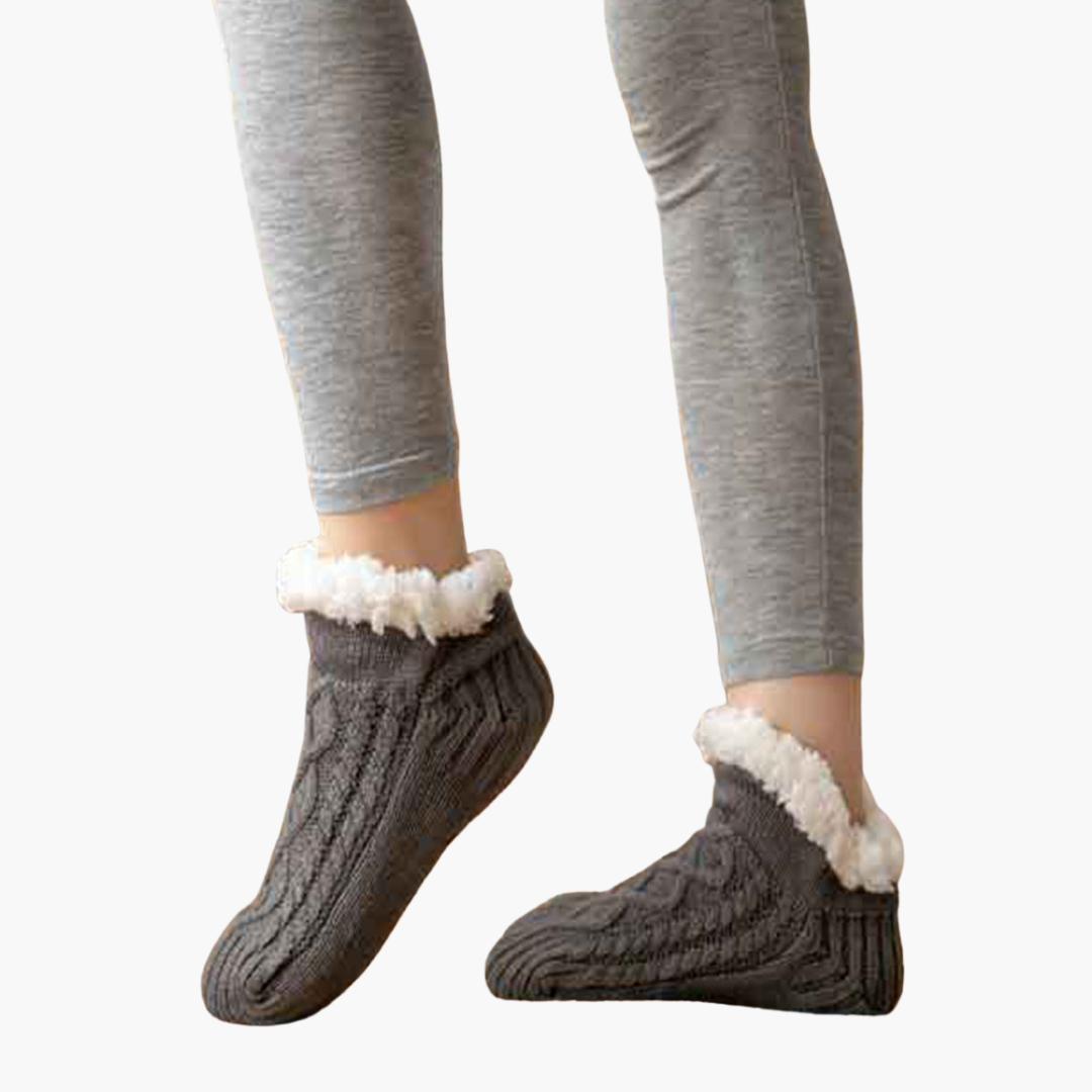 Winter Non-Slip Plush Knit Socks | Altivaro
