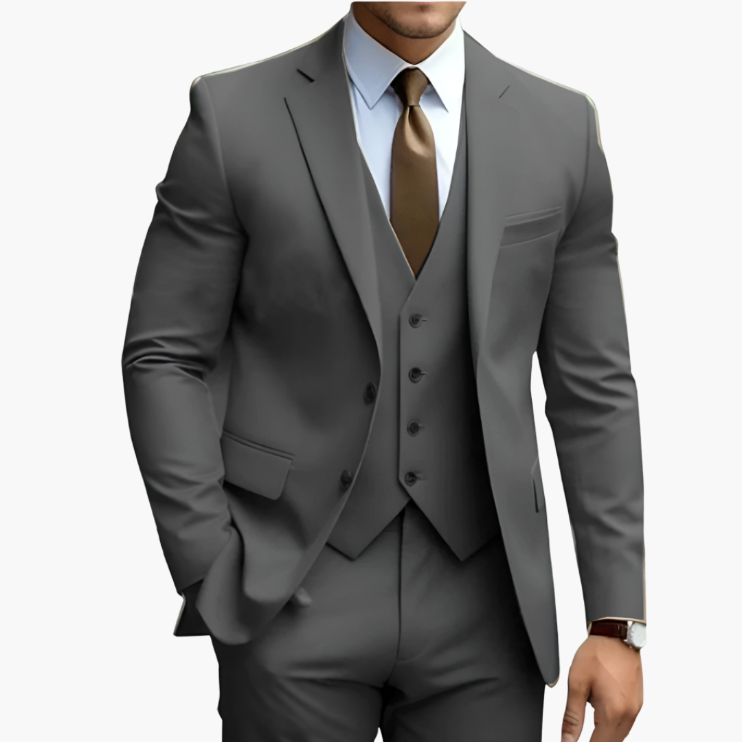 Completo Uomo Elegante con Giacca, Gilet e Pantaloni | Altivaro