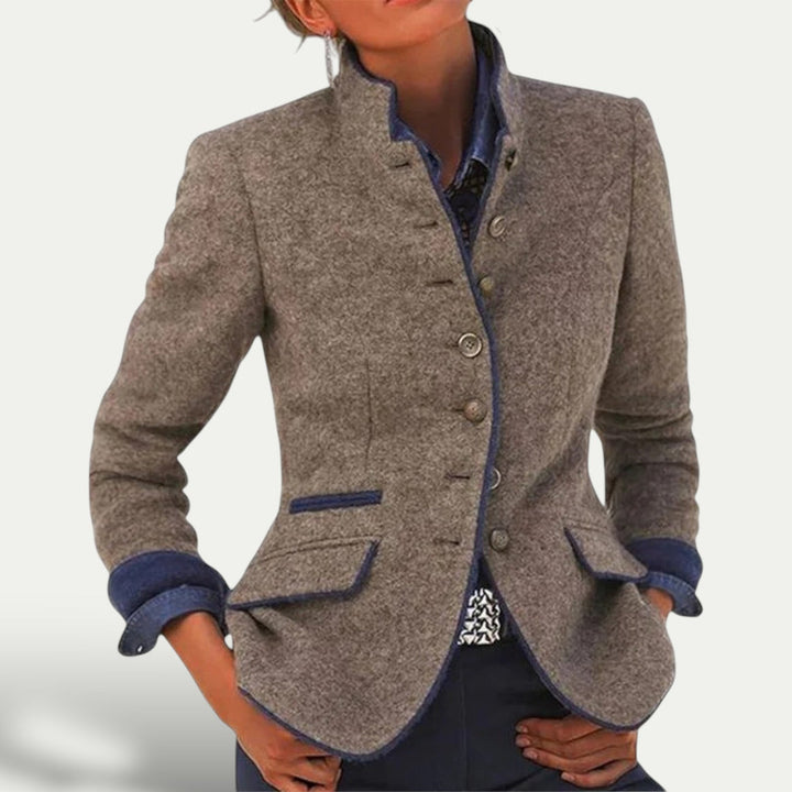 Giacca da Donna in Tweed Marrone con Collo Alto | Altivaro